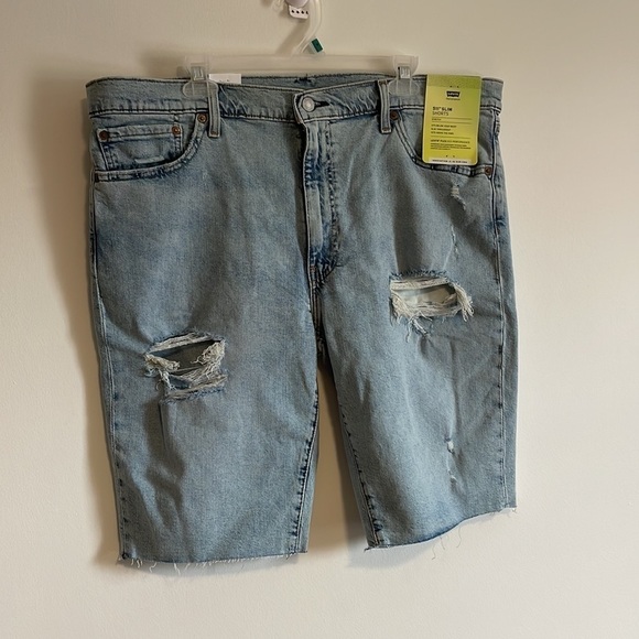NEW Levi’s Men 511 Slim Jean Shorts 40 Light Wash Blue Distressed Stretch - Picture 2 of 16